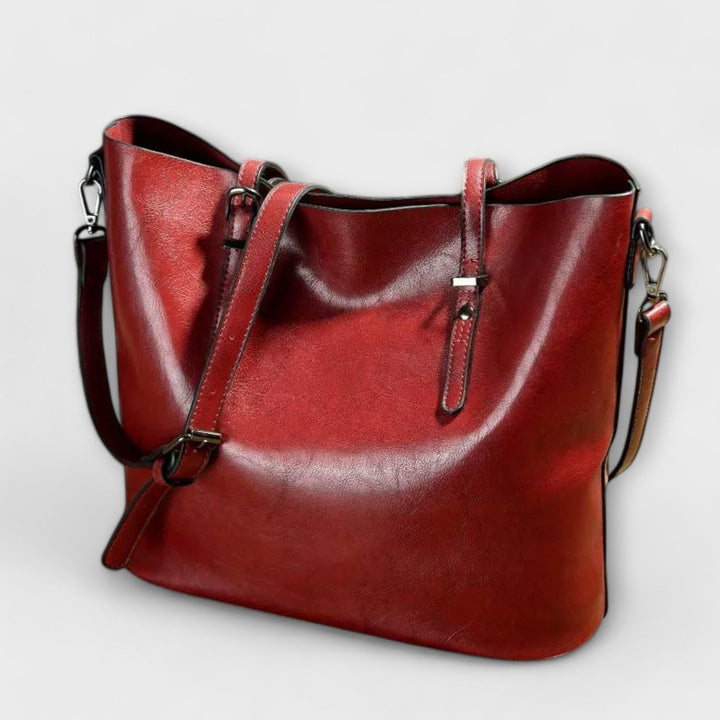 Paige | Women’s Classic Exclusive Shoulder Bag