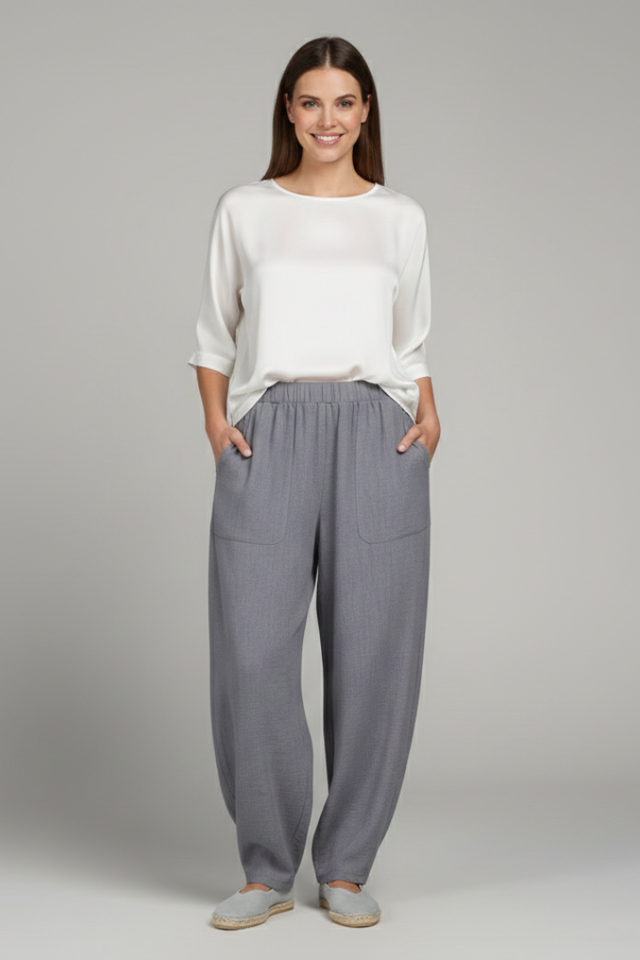 Chloe | Women’s Trousers with Elastic Waist and Side Pockets
