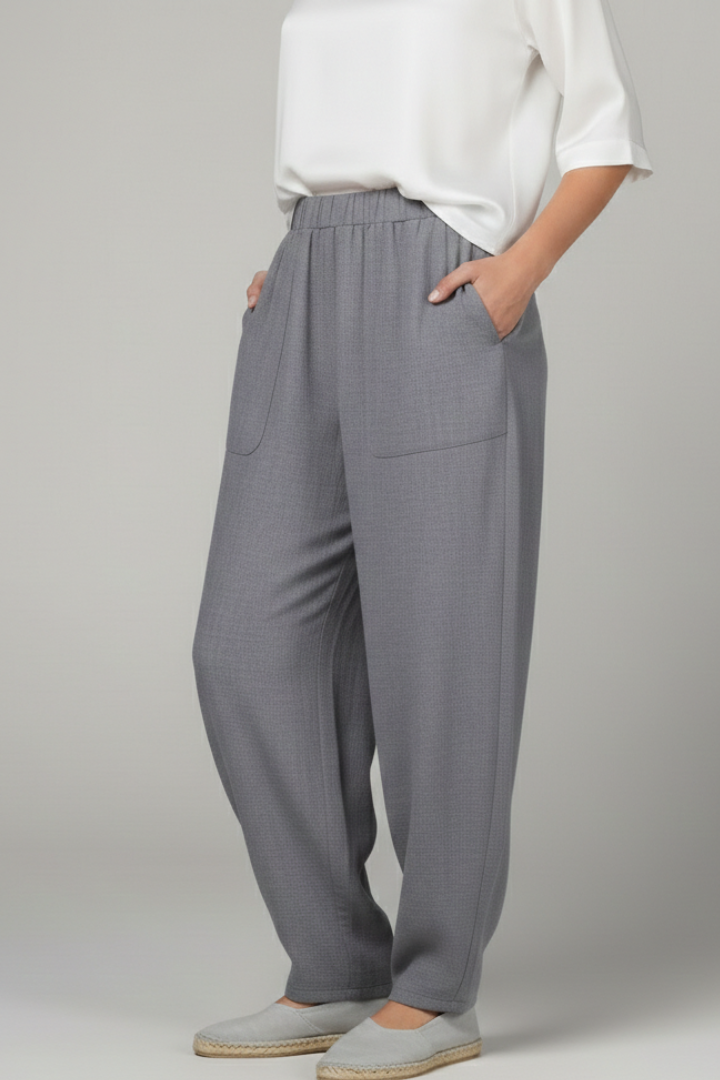Chloe | Women’s Trousers with Elastic Waist and Side Pockets