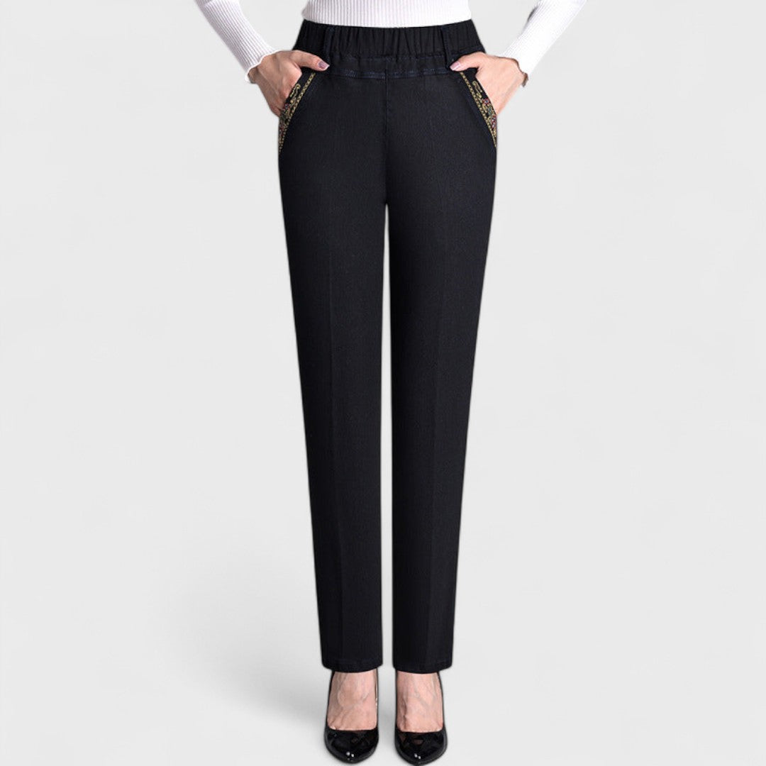 Emma | Women’s Comfortable Stretch Jeans with Side Pockets and Elastic Waist