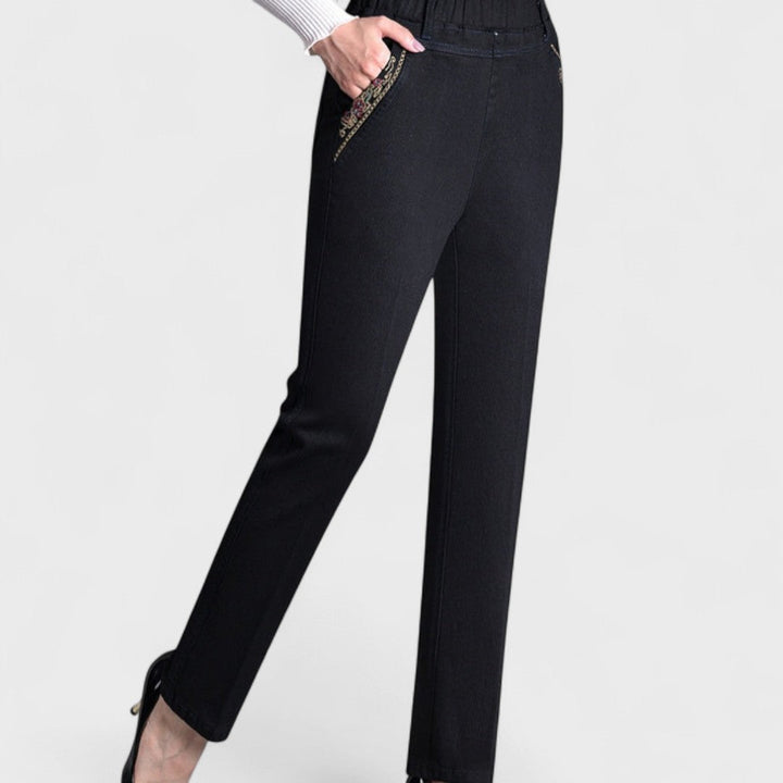 Emma | Women’s Comfortable Stretch Jeans with Side Pockets and Elastic Waist